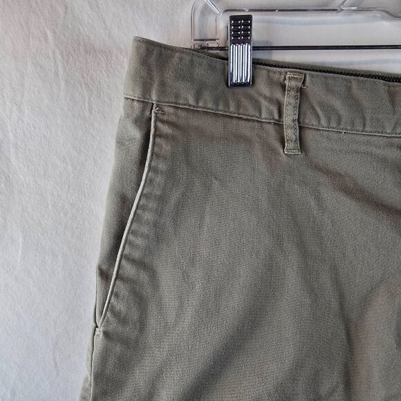 Volcom Shorts Mens 36 Khaki Tan Chino Classic Casual Skateboard 10" Inseam Basic - Picture 3 of 9